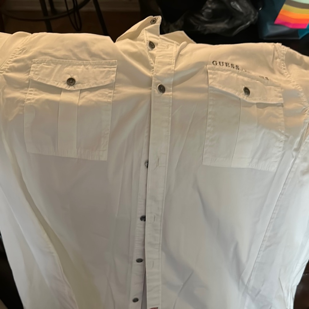 GUESS White Button-Up Shirt